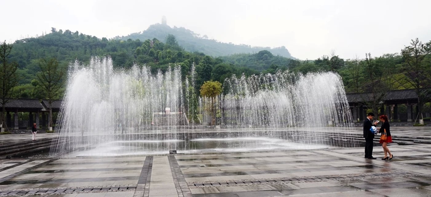 长寿菩提山风光.